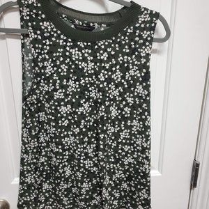 Sleeveless Top